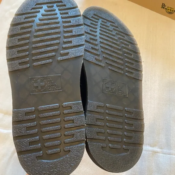 Dr. Martens Jorge II Black Leather Mules Size 11 NWT - Picture 7 of 11